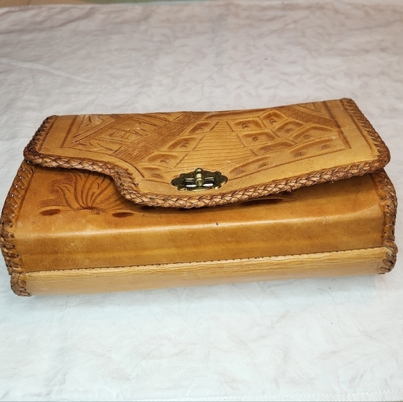 70s Reversible Handtooled Leather Purse - Picture 8 of 16